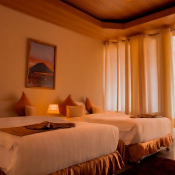 Twin Rooms